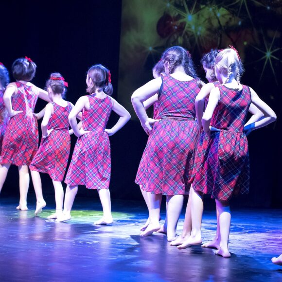 Corso di danza moderna 11/14 anni con Irene Natali